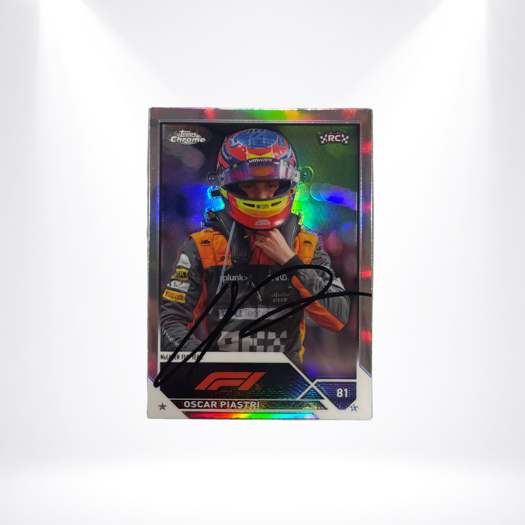 Topps Chrome Card – Signed by Oscar Piastri