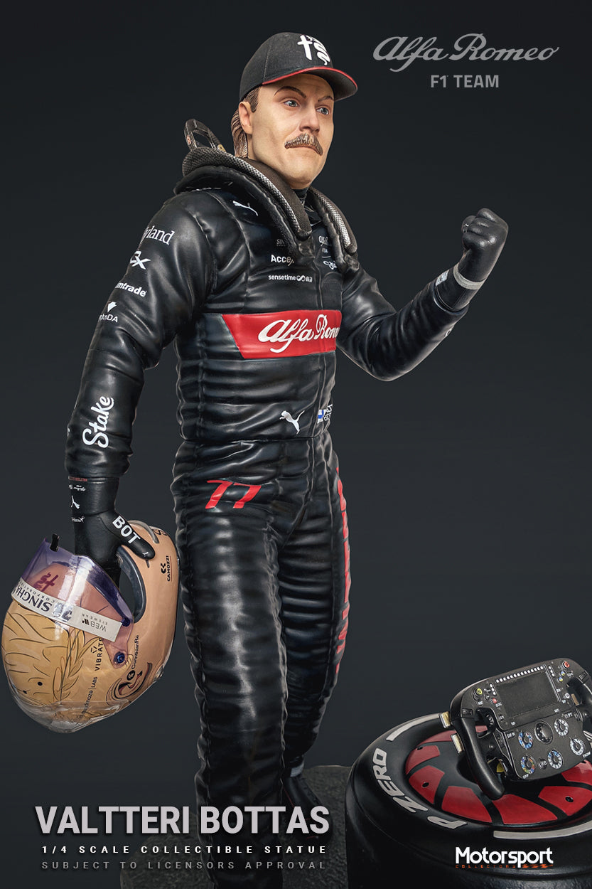 Valtteri Bottas - 1/8 Scale Statue