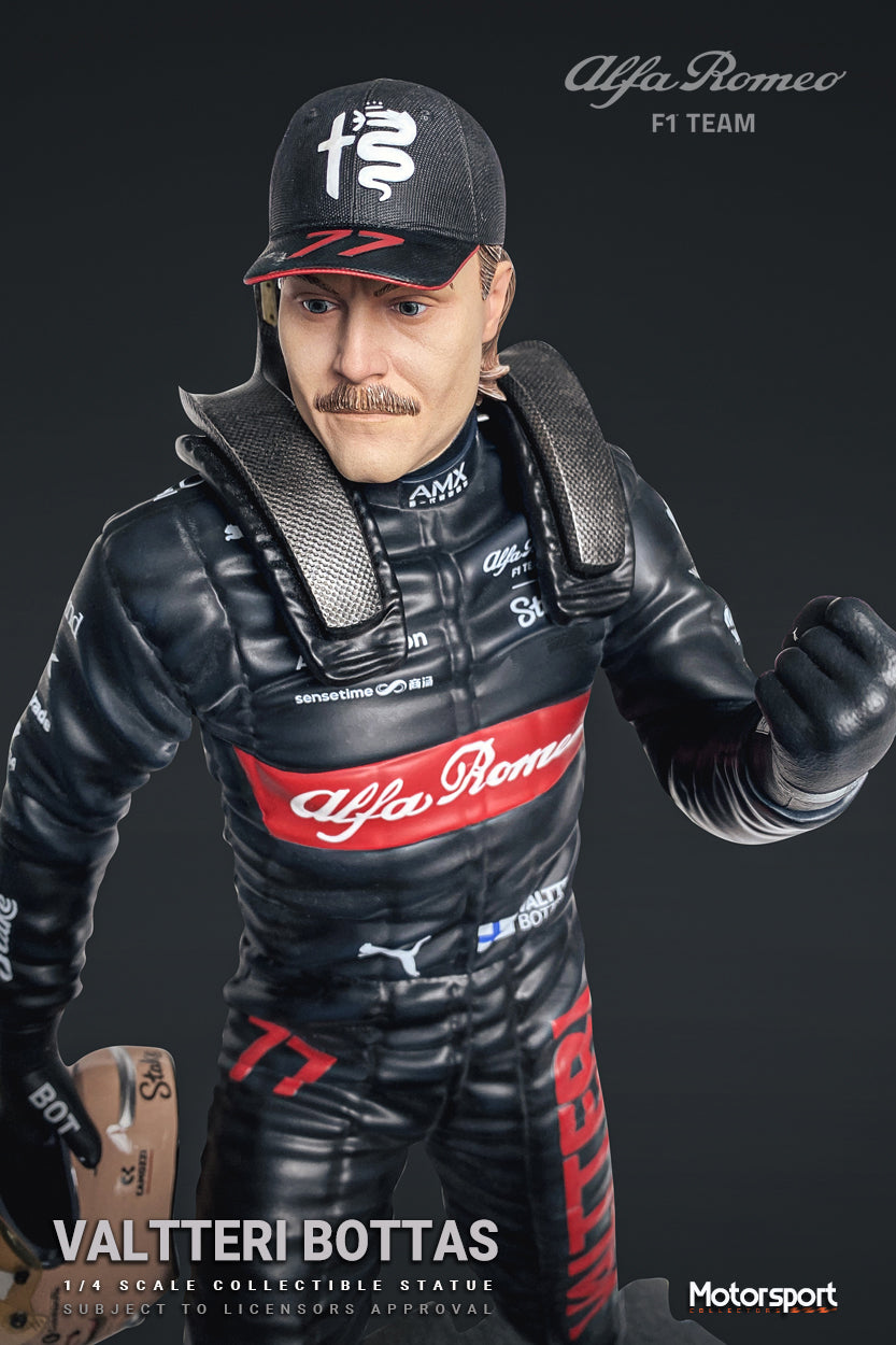 Valtteri Bottas - 1/4 Scale Statue