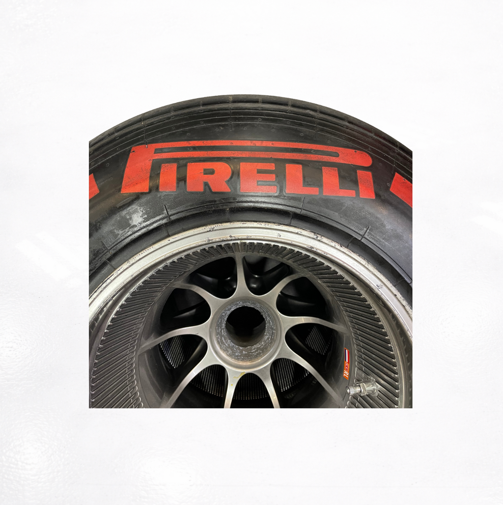 Max Verstappen 2021 Redbull Rear Wheel