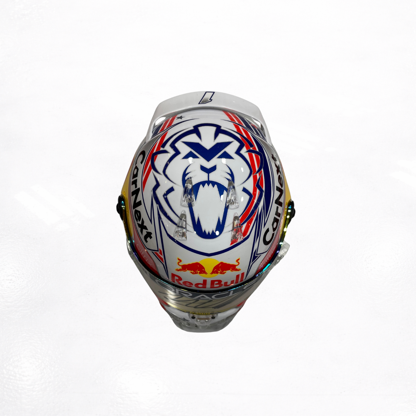 1/2 Max Verstappen Redbull 2022 USA GP helmet Signed