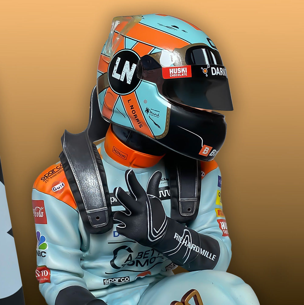 Lando Norris - 1/8 Scale Statue