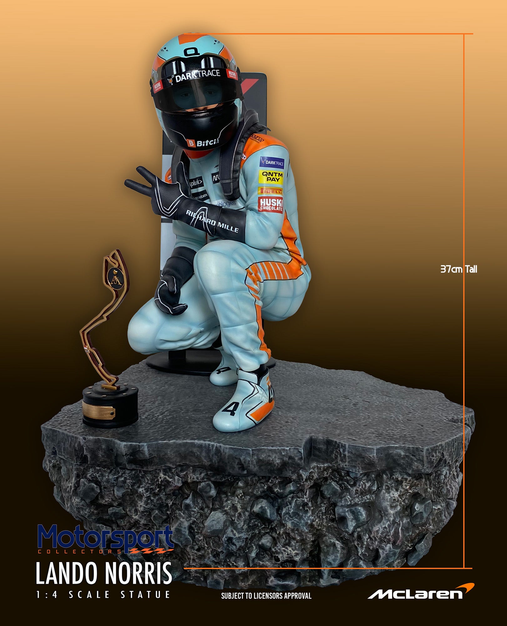 Lando Norris - 1/8 Scale Statue