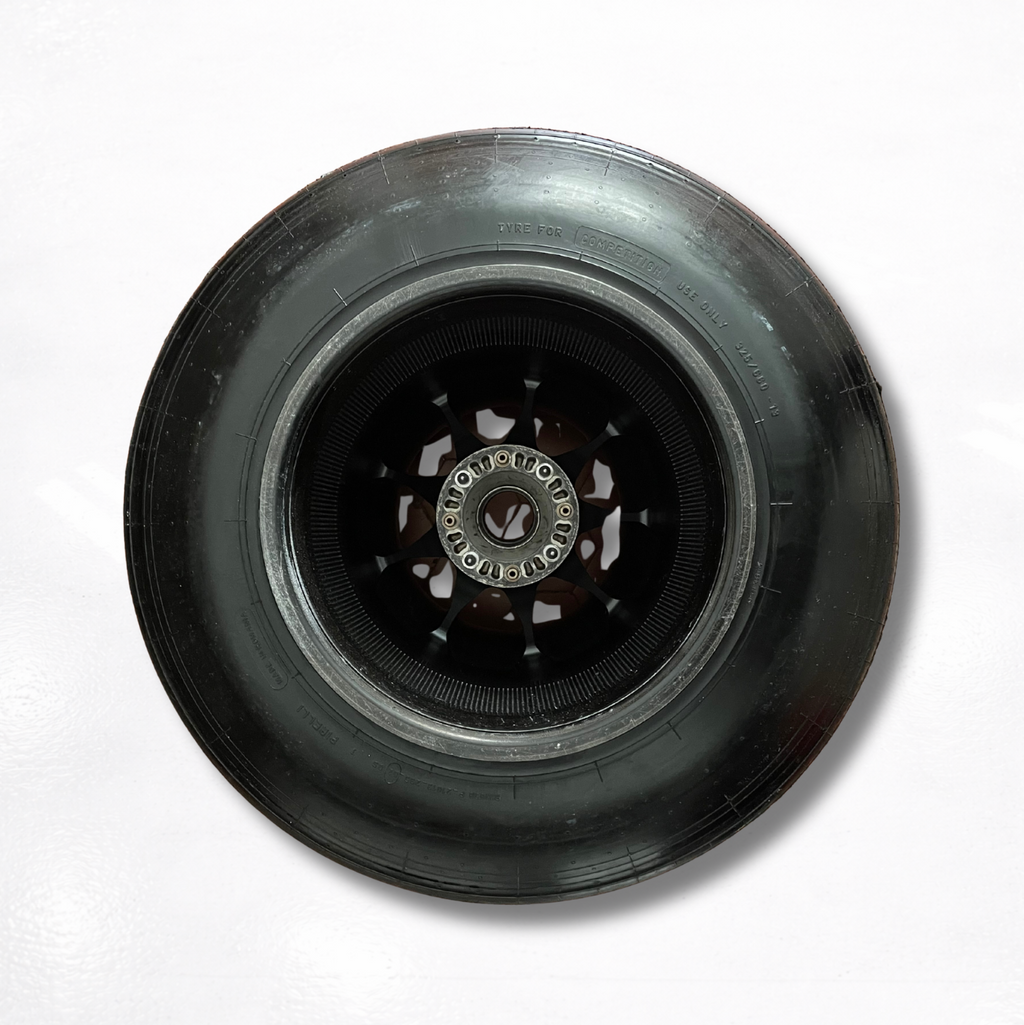 Max Verstappen 2019 Redbull Rear Wheel