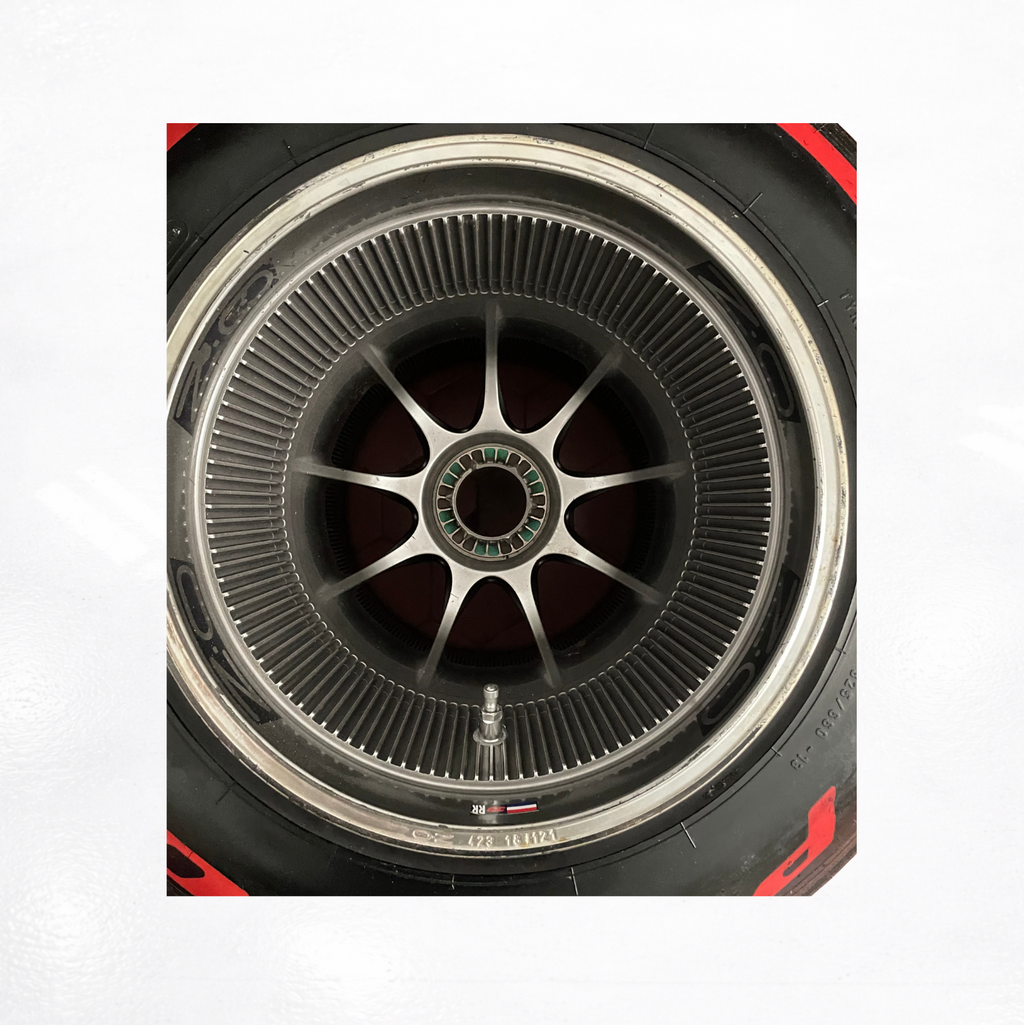 Max Verstappen 2019 Redbull Rear Wheel